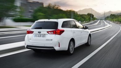Auris Touring Sports hybrid