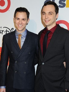 1382202093_jim-parsons-todd-spiewak-boyfriend_1