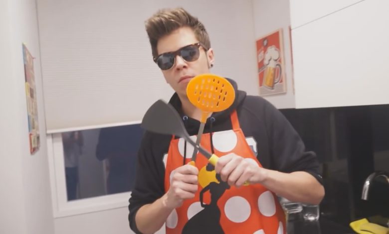 El Rubius hace un Kit Kat Gigante y se vuelve viral