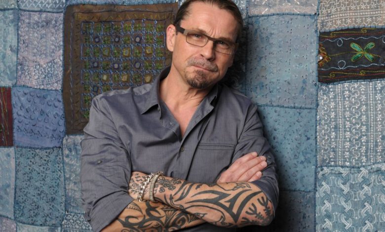 Kurt Sutter dirigirá y escribirá "The Beast"