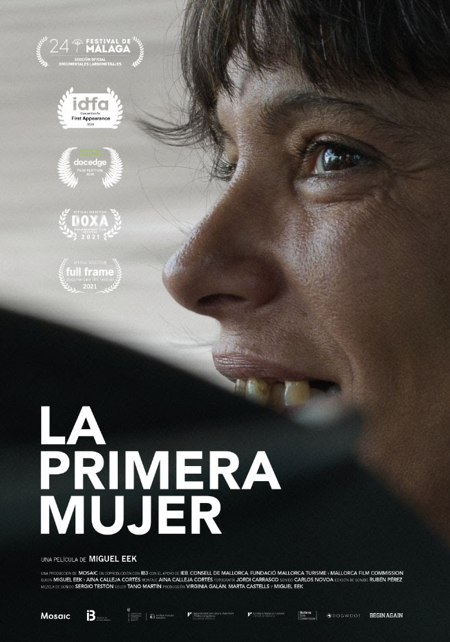 Póster de La primera mujer